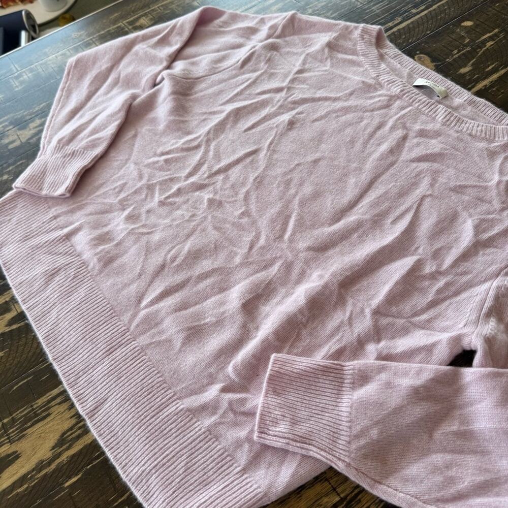 Aritzia - Light Blush Pink 100% Cashmere Sweater – Size Medium - Picture 8 of 17